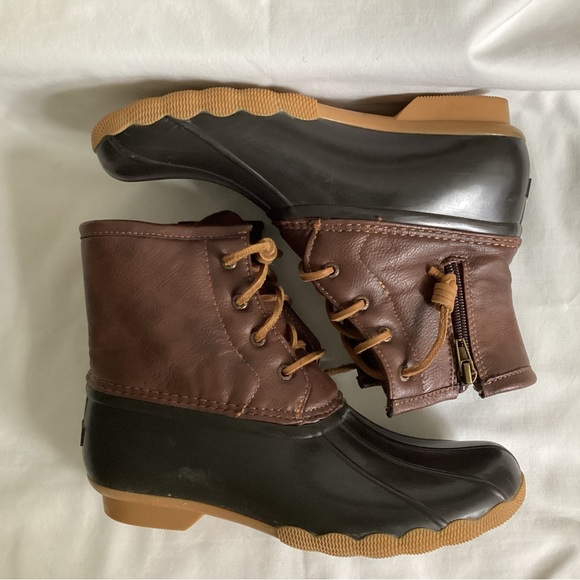 🐤 SPERRY waterproof boots duck boots EUC Girls Sz 5 saltwater - Picture 7 of 9